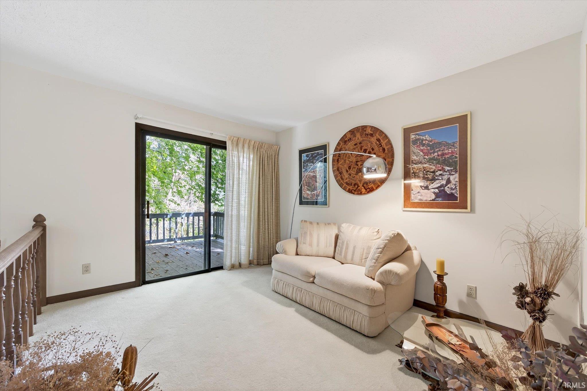 Unionville, Indiana, 47468, United States, 3 Bedrooms Bedrooms, ,2 BathroomsBathrooms,Residential,For Sale,1981002