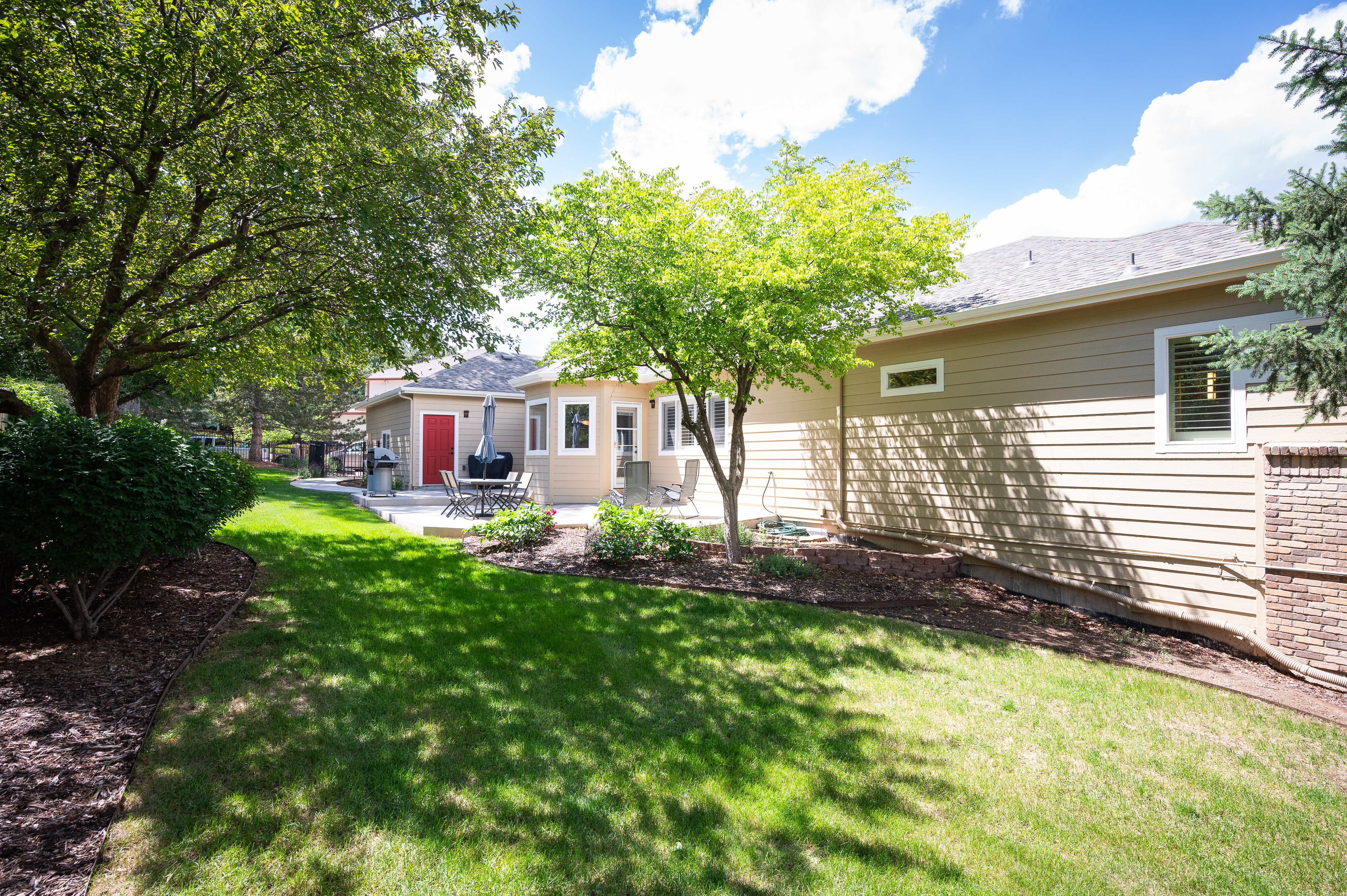  Rare Les Maisonettes Ranch: 2 Main-Floor Primary Suites Near Downtown Littleton - 物件實景