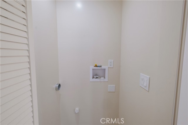 Compton, California, 90220, United States, 6 Bedrooms Bedrooms, ,5 BathroomsBathrooms,Residential,For Sale,2048011