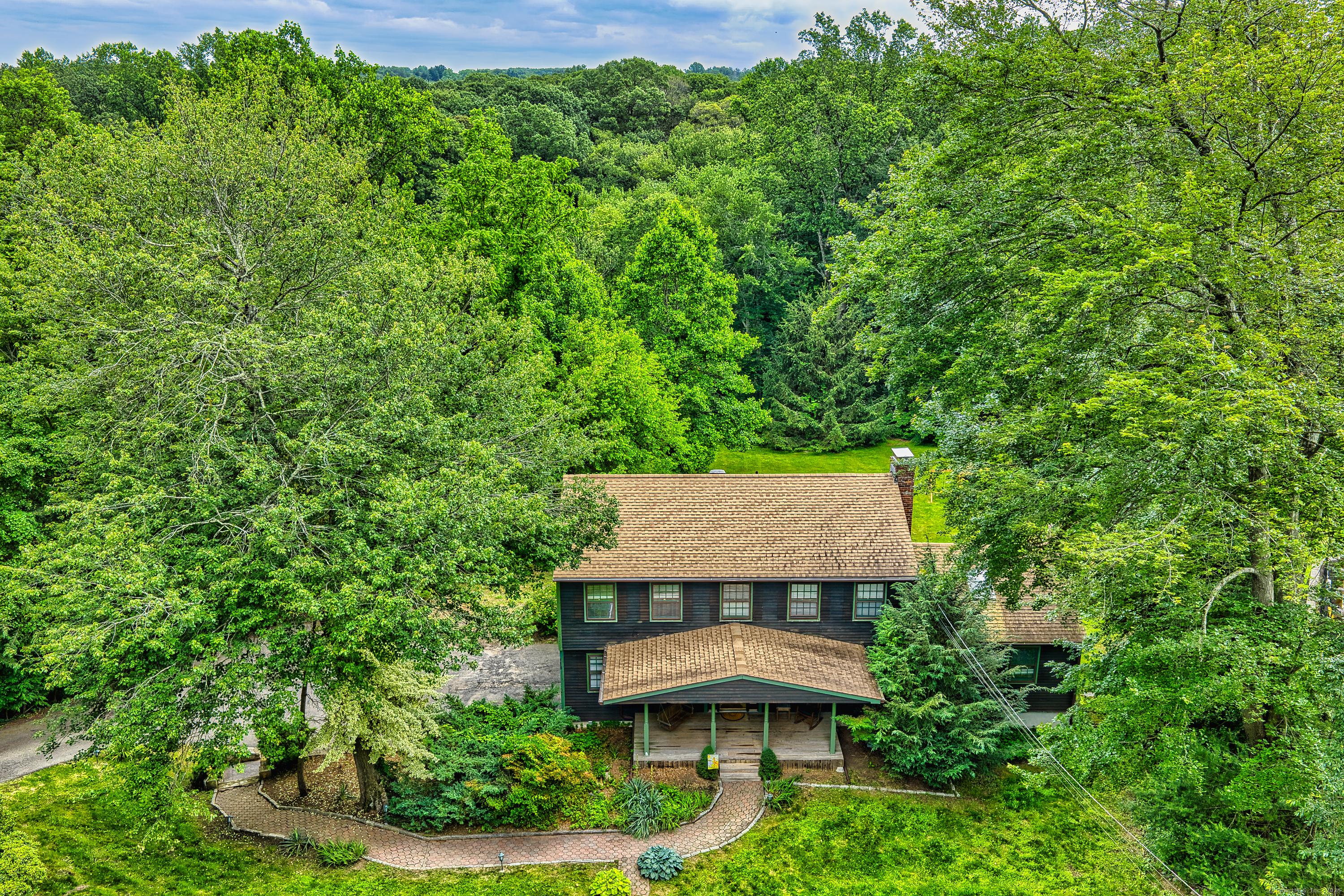 Monroe, Connecticut, 06468, United States, 3 Bedrooms Bedrooms, ,3 BathroomsBathrooms,Residential,For Sale,1872282