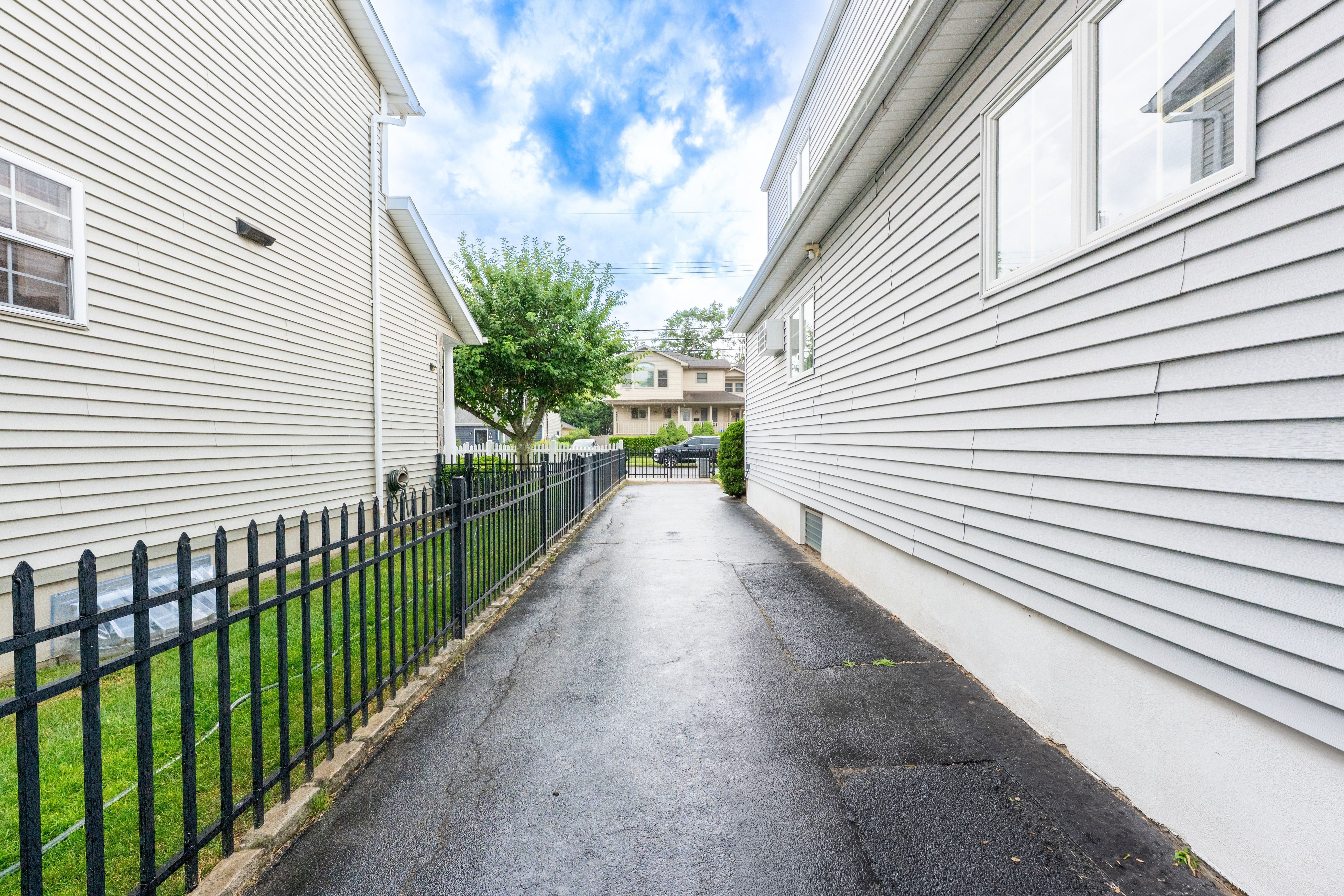  54 Edgewood Road, Port Washington, NY, 11050 - 物件實景