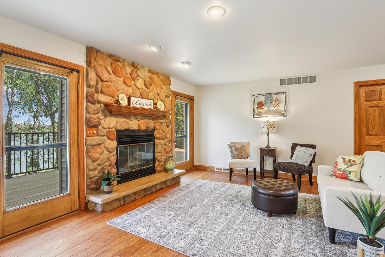 BRILLION, Wisconsin, 54110, United States, 4 Bedrooms Bedrooms, ,4 BathroomsBathrooms,Residential,For Sale,1911186