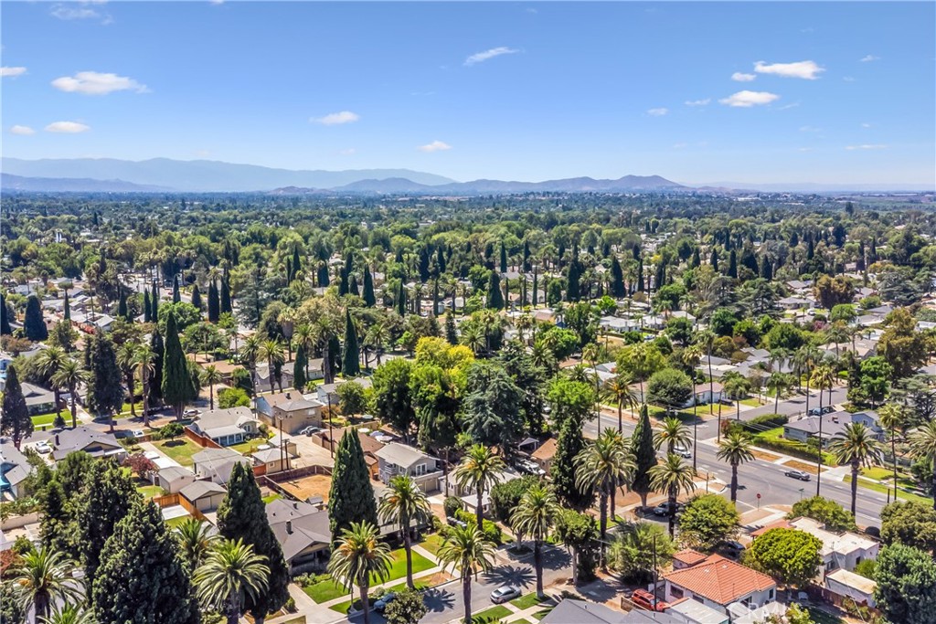 Riverside, California, 92506, United States, ,Residential,For Sale,1926260