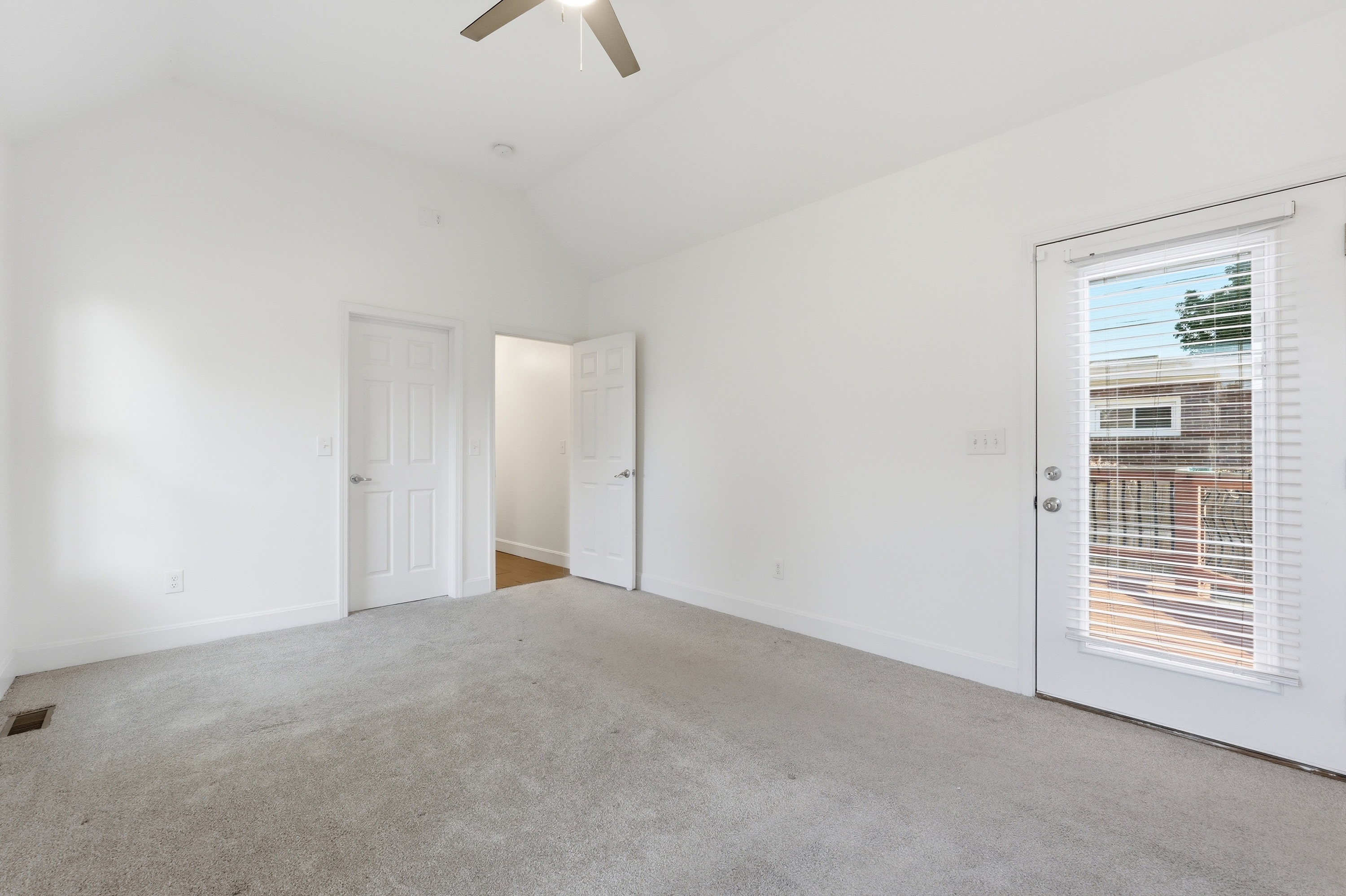  225 Brown Avenue, Louisville, KY 40207 - 物件實景