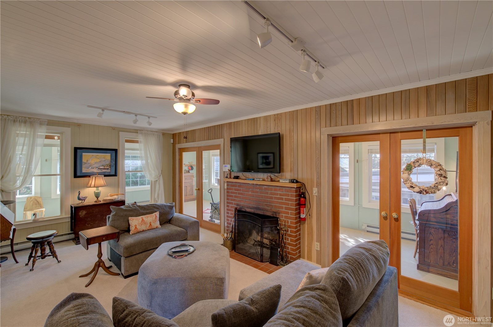 Seaview, Washington, 98644, United States, 4 Bedrooms Bedrooms, ,1 BathroomBathrooms,Residential,For Sale,1922950