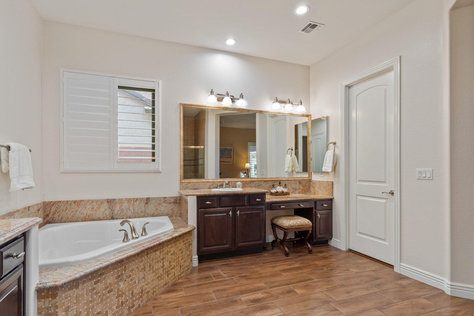  2845 E Red Oak Court  Gilbert, AZ - 物件實景