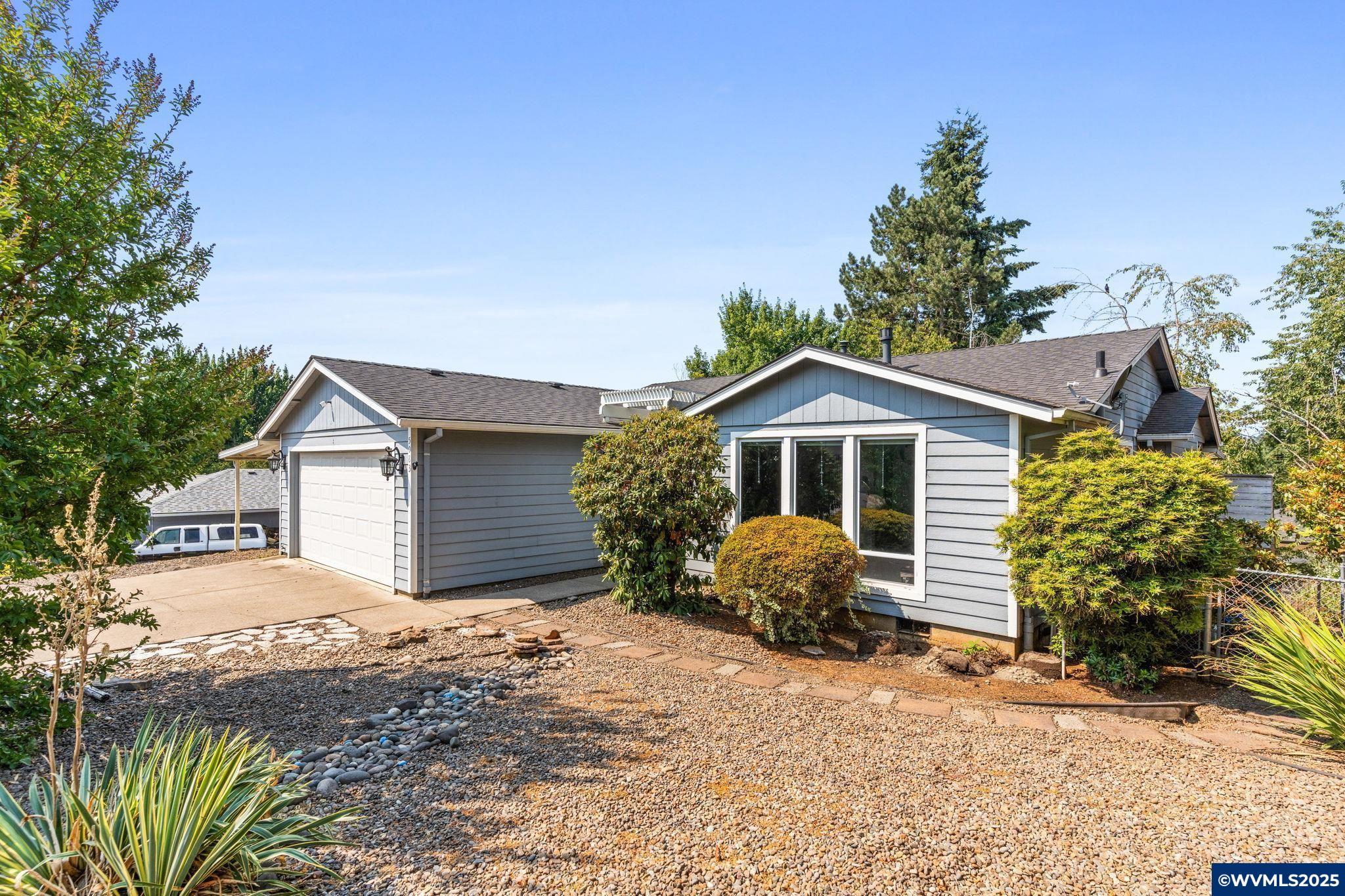 Salem, Oregon, 97306, United States, 5 Bedrooms Bedrooms, ,3 BathroomsBathrooms,Residential,For Sale,1699084