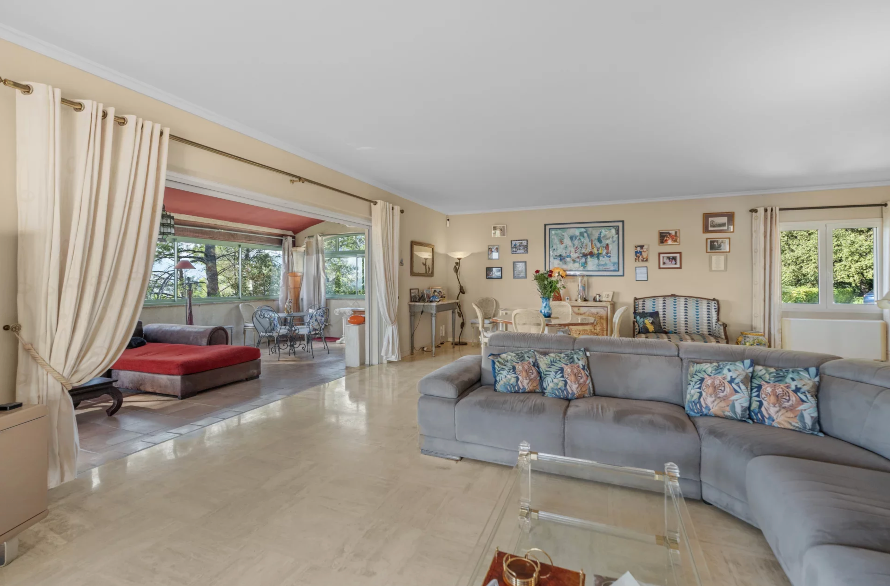  Mouans-Sartoux near Cannes, villa with sea view, pool and guest house potential - 物件實景
