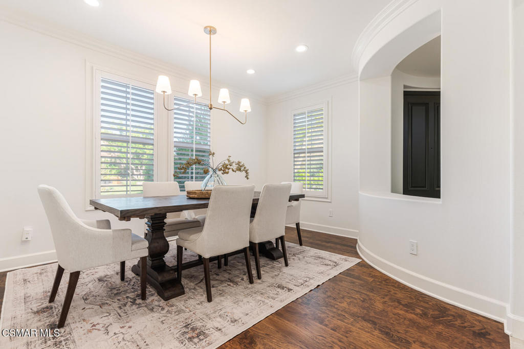 Simi Valley, California, 93065, United States, 4 Bedrooms Bedrooms, ,4 BathroomsBathrooms,Residential,For Sale,2007456