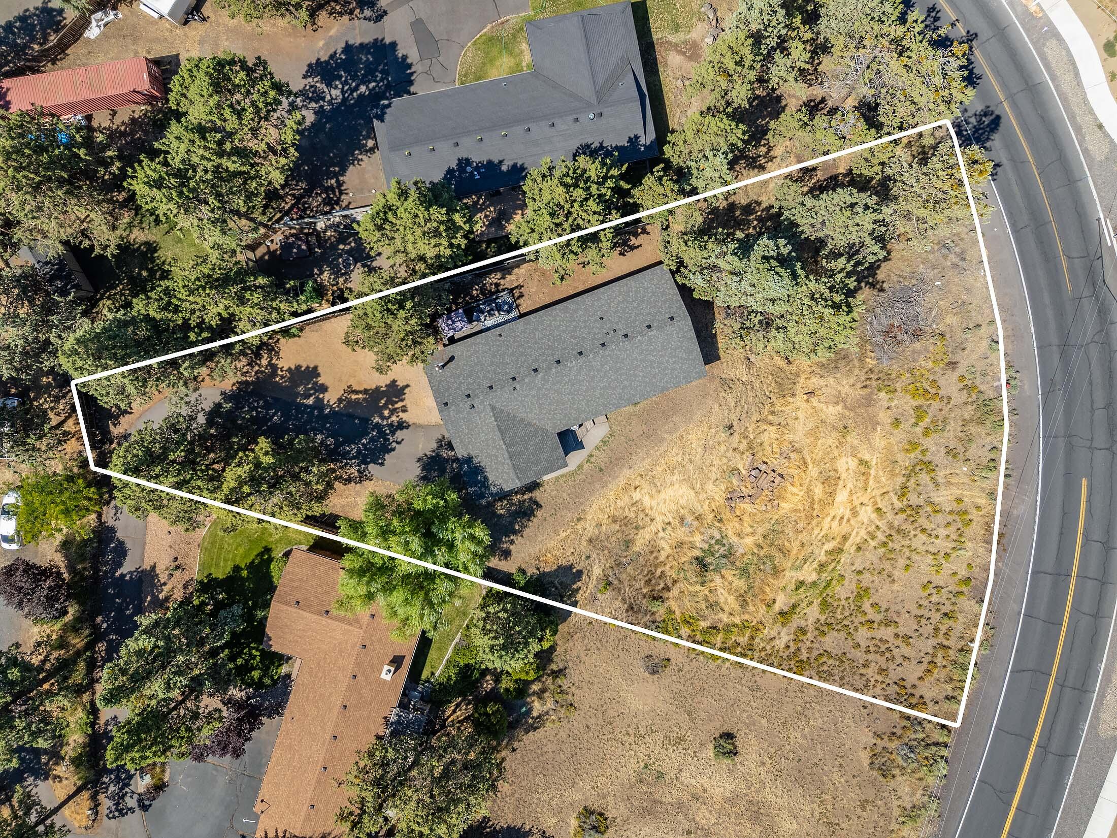 Bend, Oregon, 97701, United States, 3 Bedrooms Bedrooms, ,2 BathroomsBathrooms,Residential,For Sale,1913585
