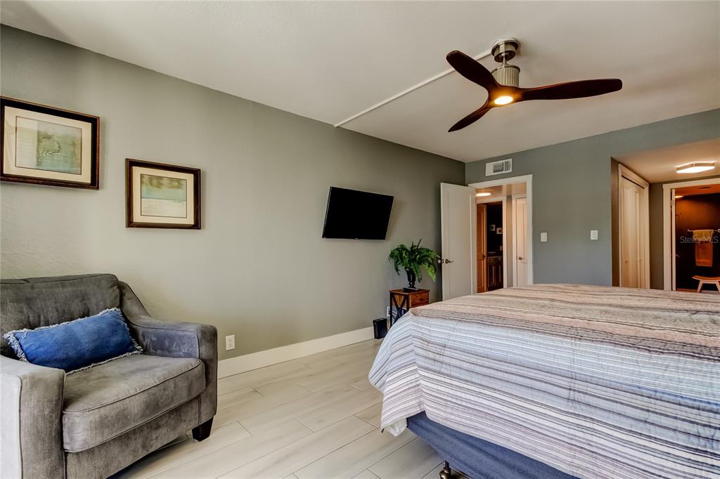 Clearwater Beach, Florida, 33767, United States, 2 Bedrooms Bedrooms, ,2 BathroomsBathrooms,Residential,For Sale,1849008