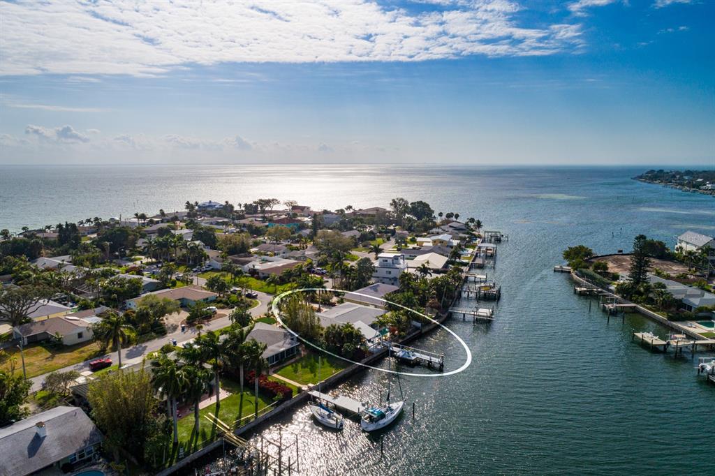 St Petersburg, Florida, 33705, United States, 3 Bedrooms Bedrooms, ,4 BathroomsBathrooms,Residential,For Sale,1793107
