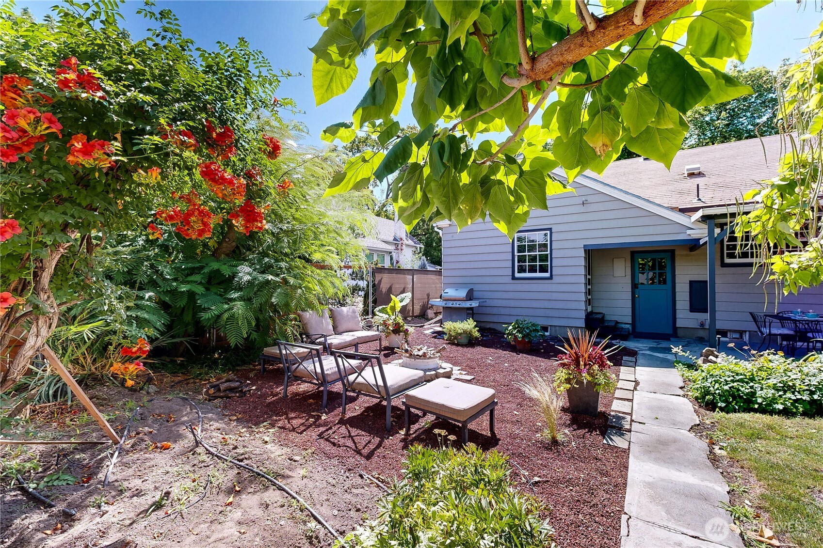 Walla Walla, Washington, 99362, United States, 4 Bedrooms Bedrooms, ,2 BathroomsBathrooms,Residential,For Sale,1868266