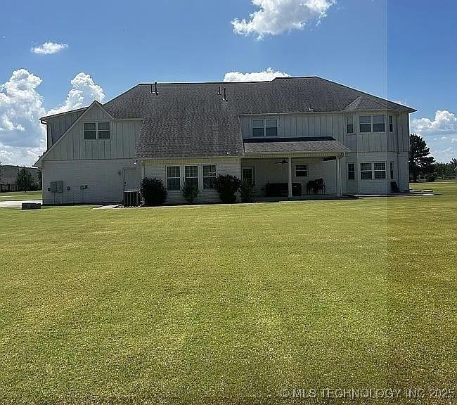 Fort Gibson, Oklahoma, 74434, United States, 5 Bedrooms Bedrooms, ,3 BathroomsBathrooms,Residential,For Sale,1980443