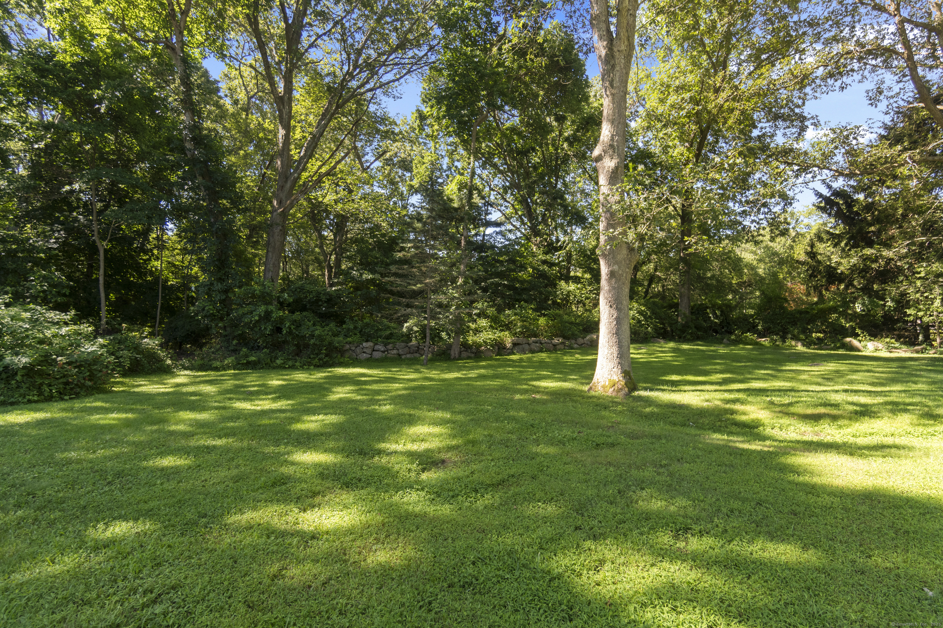 Old Lyme, Connecticut, 06371, United States, 4 Bedrooms Bedrooms, ,2 BathroomsBathrooms,Residential,For Sale,1901139