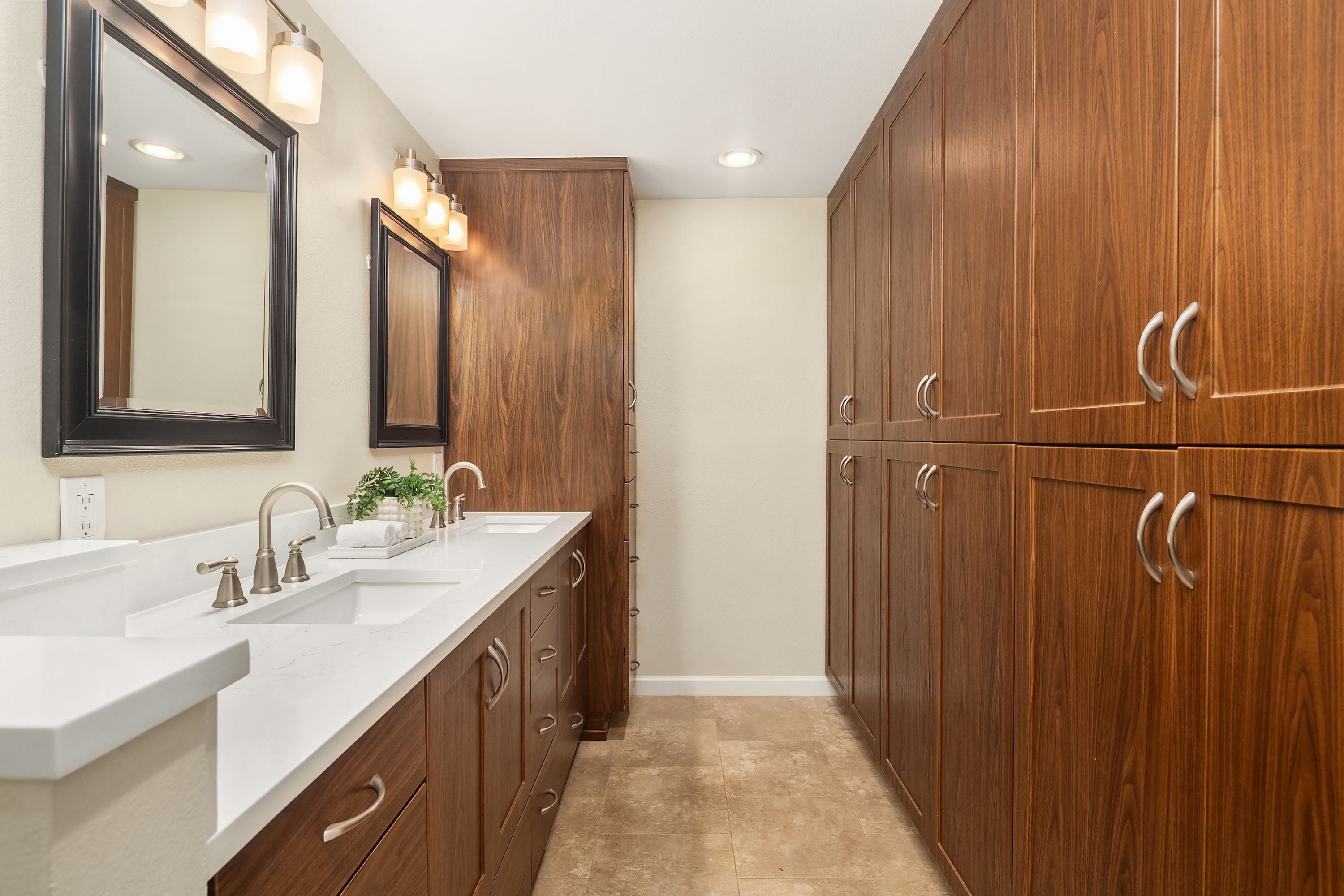  3415 211th Ave NE, Sammamish, WA 98074 - 物件實景