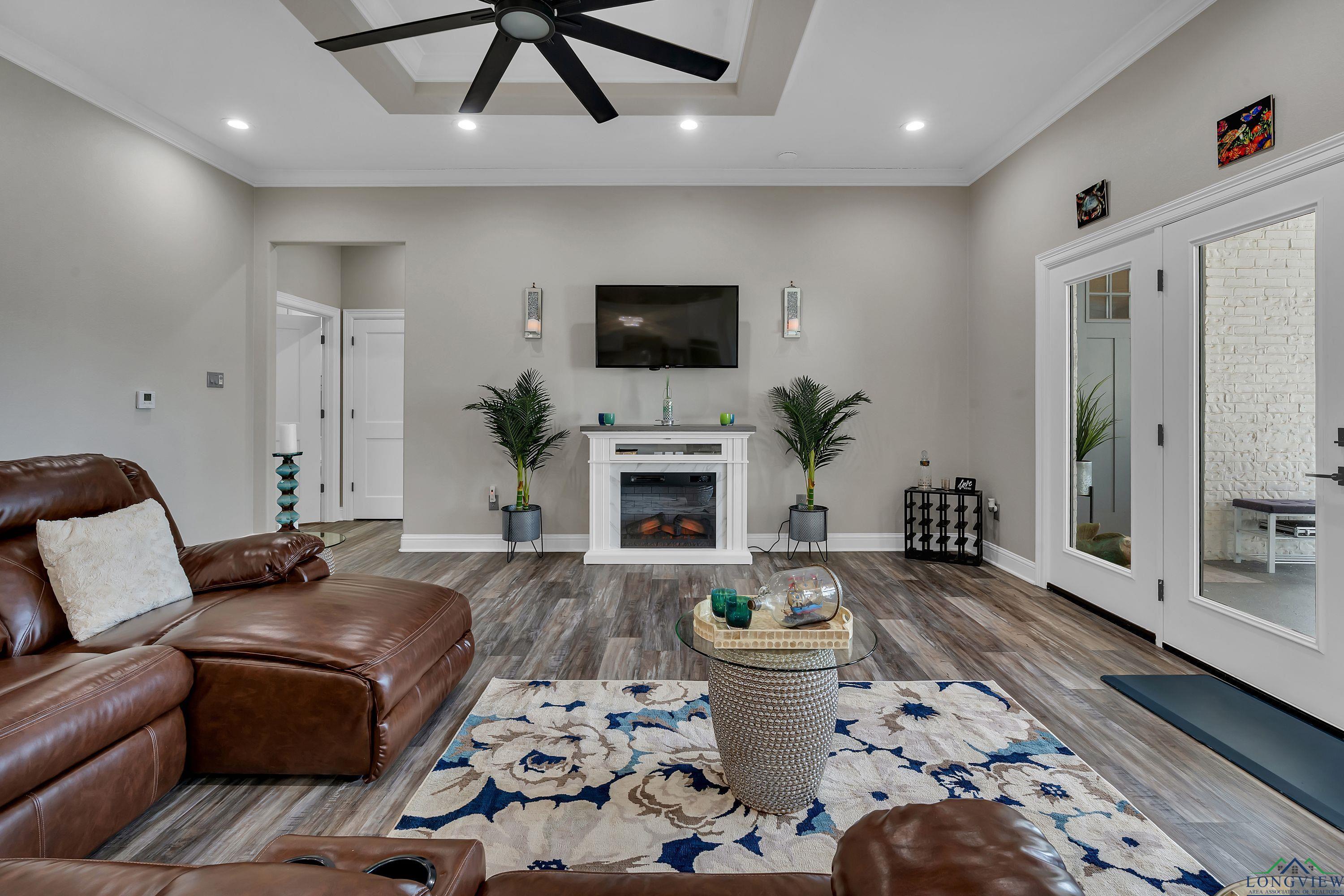 Tatum, Texas, 75691, United States, 3 Bedrooms Bedrooms, ,3 BathroomsBathrooms,Residential,For Sale,1793064