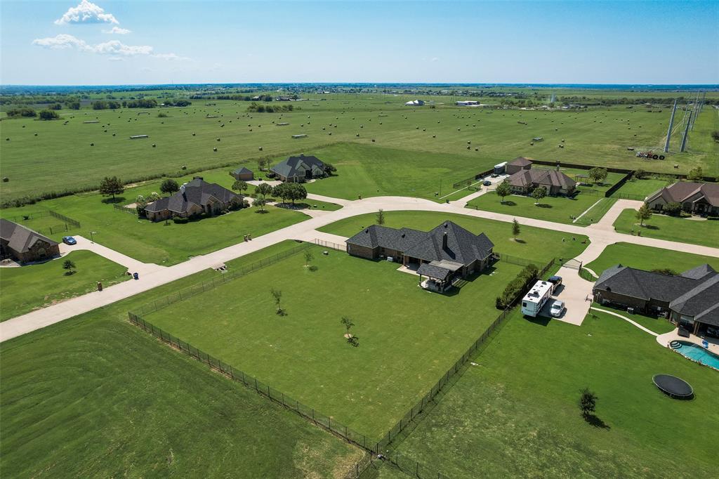 Terrell, Texas, 75160, United States, 4 Bedrooms Bedrooms, ,3 BathroomsBathrooms,Residential,For Sale,1978640