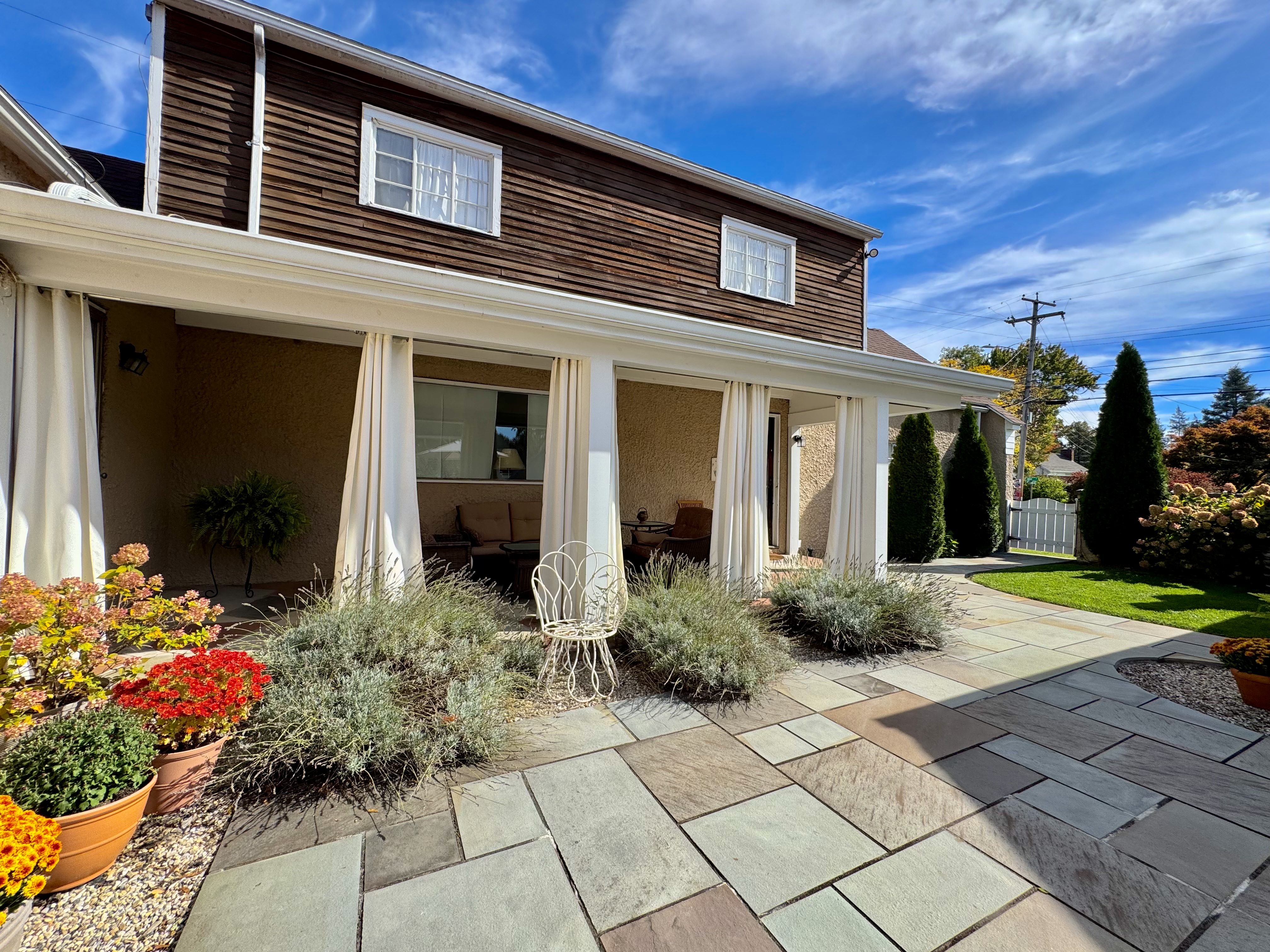 Catskill, New York, 12414, United States, 3 Bedrooms Bedrooms, ,2 BathroomsBathrooms,Residential,For Sale,1990409