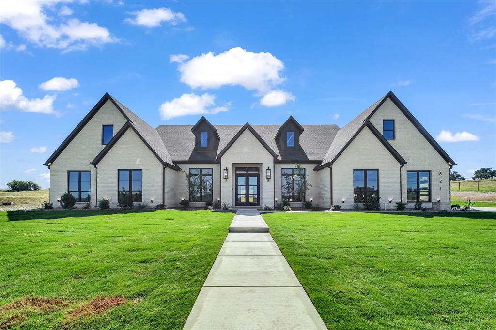 Weatherford, Texas, 76087, United States, 5 Bedrooms Bedrooms, ,6 BathroomsBathrooms,Residential,For Sale,1981061