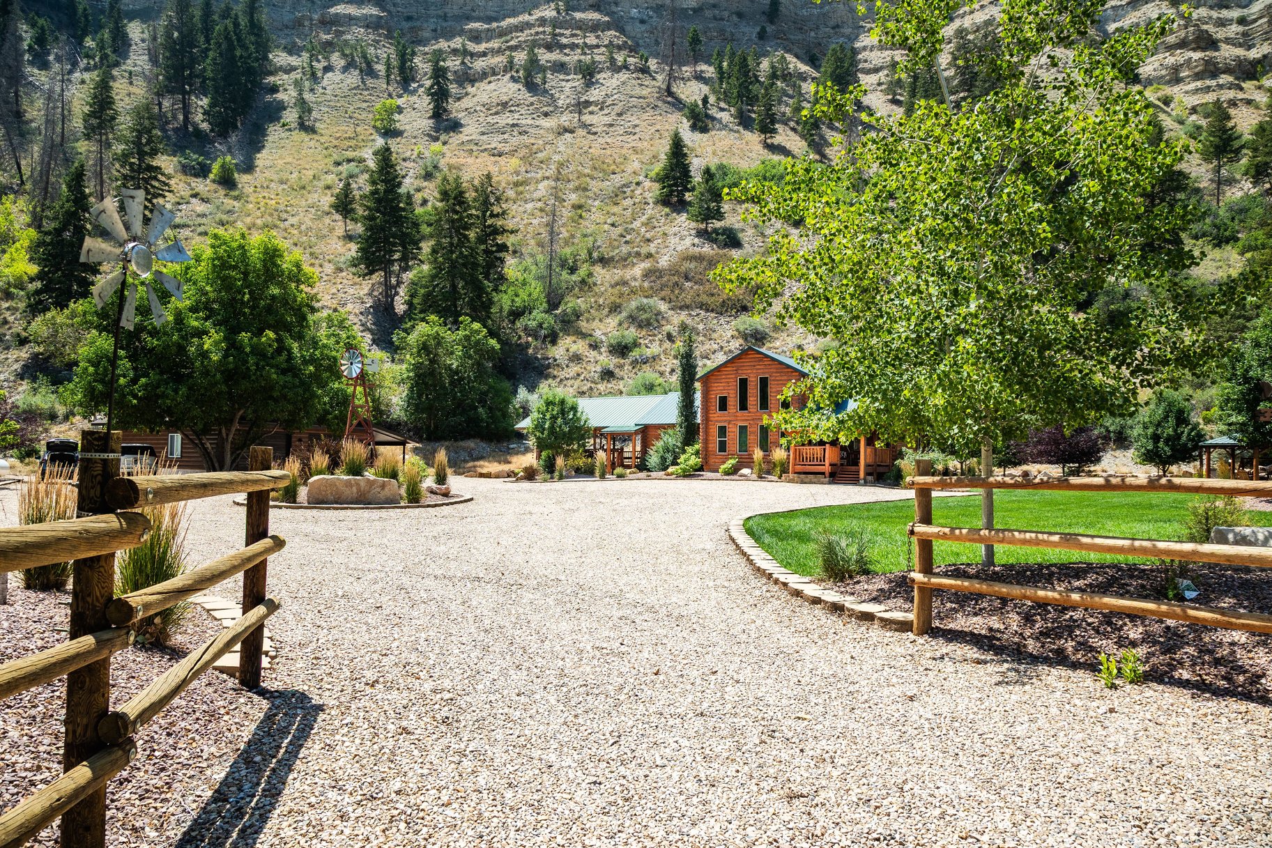  The Kind of Cabin Nobody Wants to Leave — For Sale in Fruitland, Utah - 物件實景