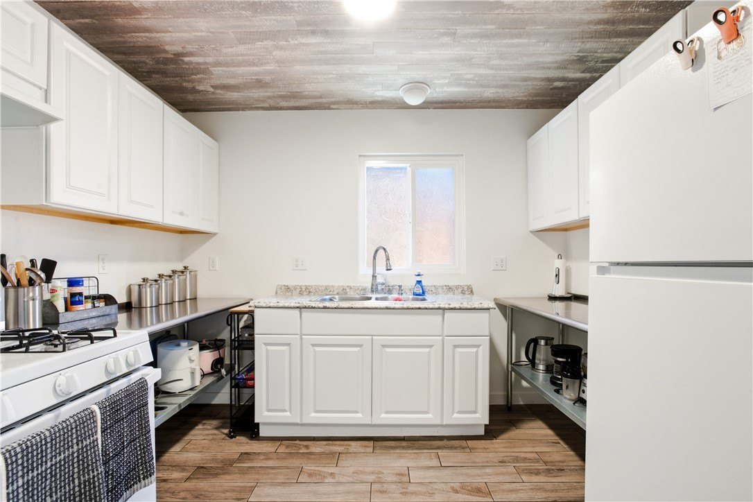 Long Beach, California, 90805, United States, 3 Bedrooms Bedrooms, ,2 BathroomsBathrooms,Residential,For Sale,2011745