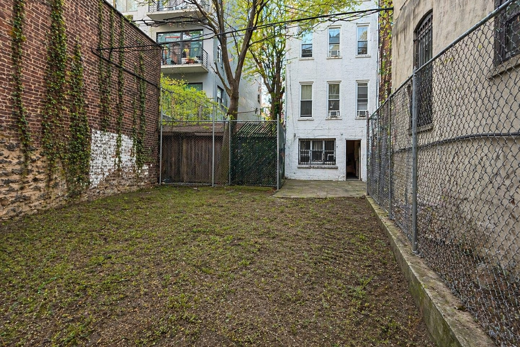  241 East 123rd St. 1-7, New York, NY, 10035 - 物件實景