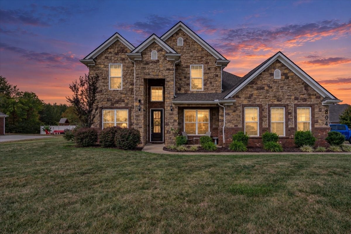 Topaz Dr, Murfreesboro, TN 37128