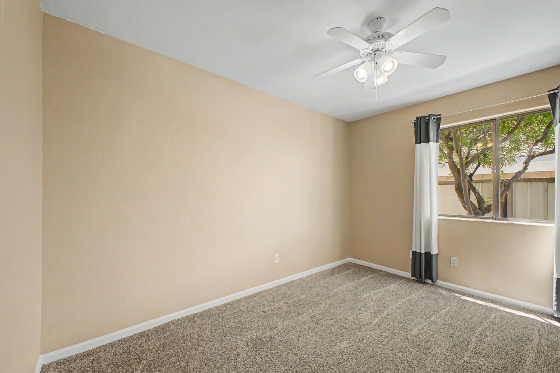  6929 W Monte Lindo ¦Glendale, AZ - 物件實景