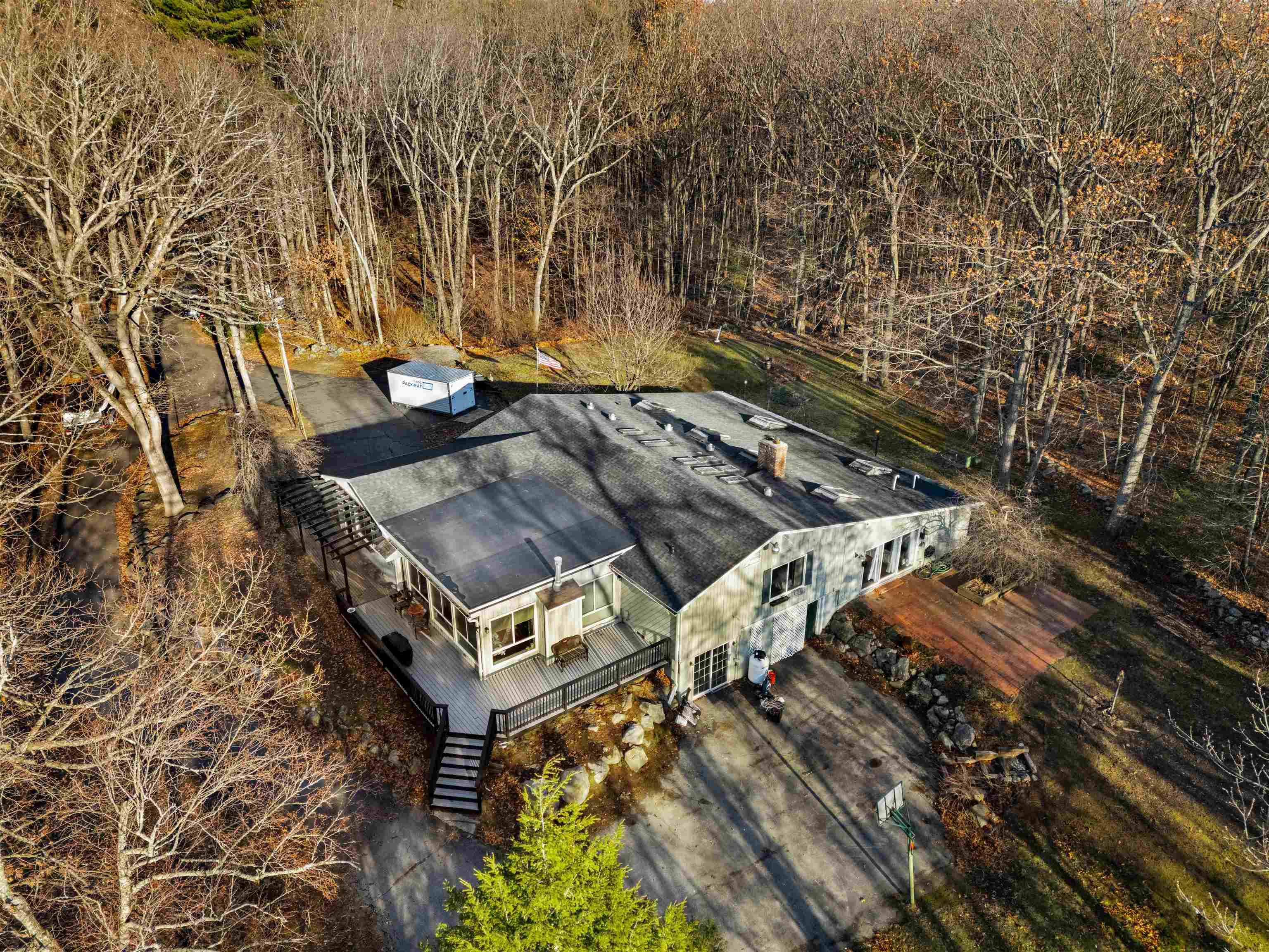 Plaistow, New Hampshire, 03865, United States, 4 Bedrooms Bedrooms, ,1 BathroomBathrooms,Residential,For Sale,2001863