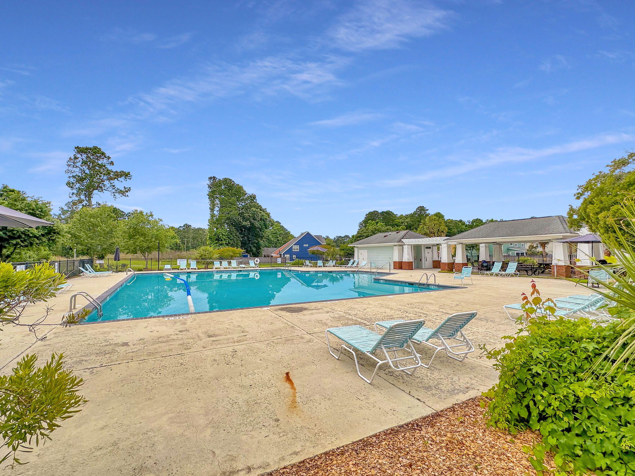 North Charleston, South Carolina, 29420, United States, 5 Bedrooms Bedrooms, ,4 BathroomsBathrooms,Residential,For Sale,1899453