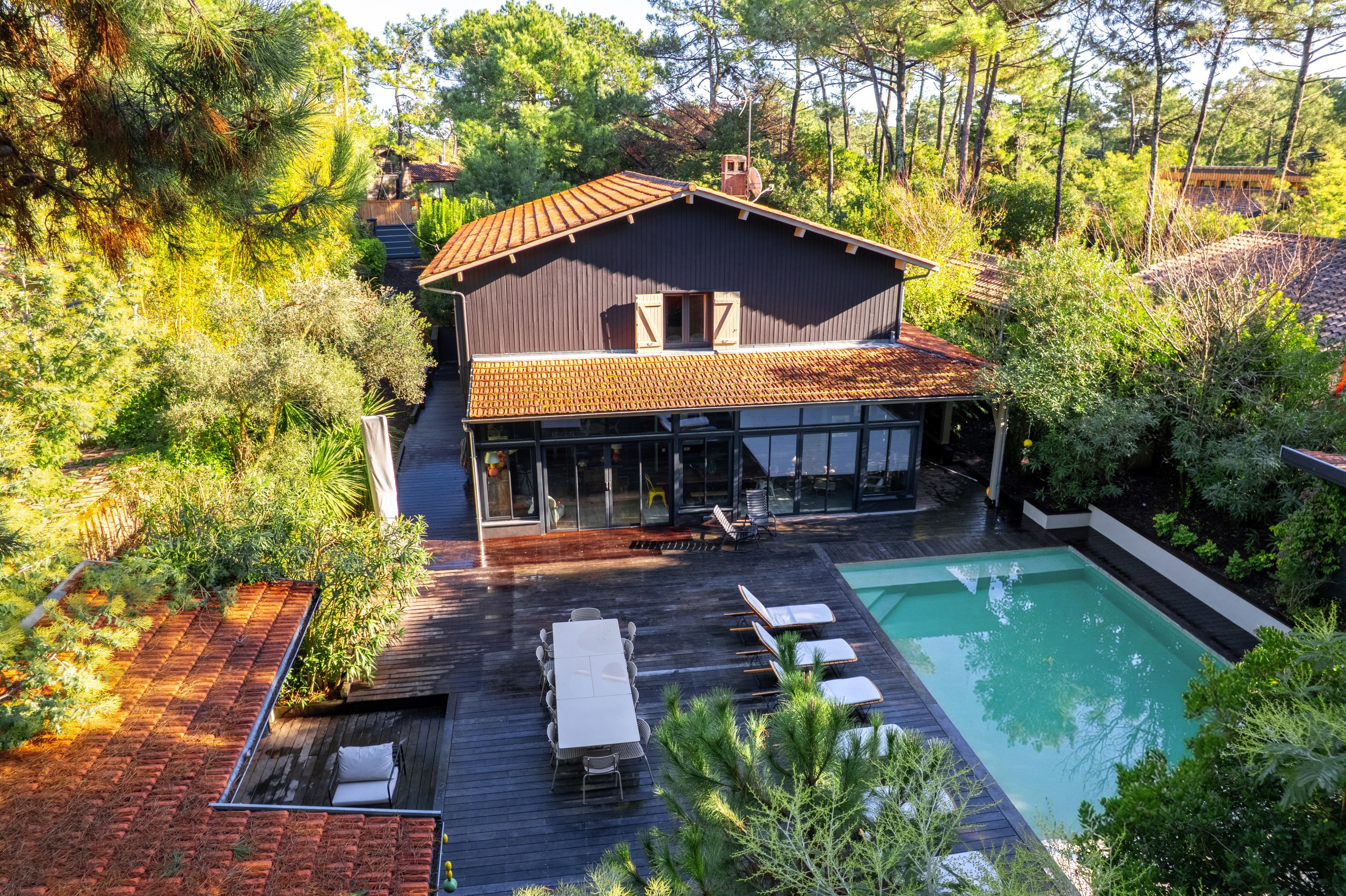  CAP FERRET PENINSULA - TURNKEY FAMILY VILLA WITH SWIMMING POOL AND NEAR THE OCE… - 物件實景