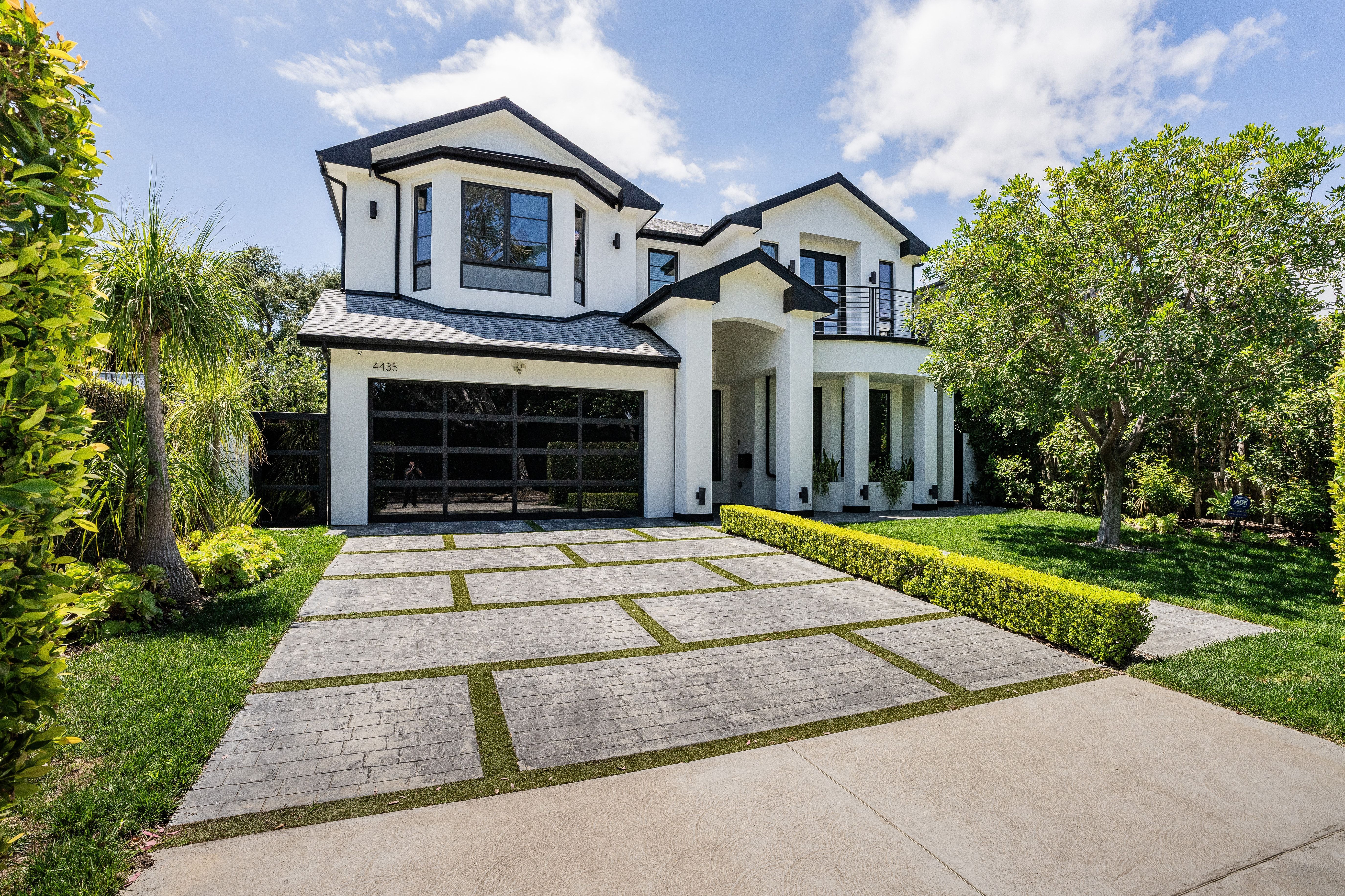 Studio City, CA 91602