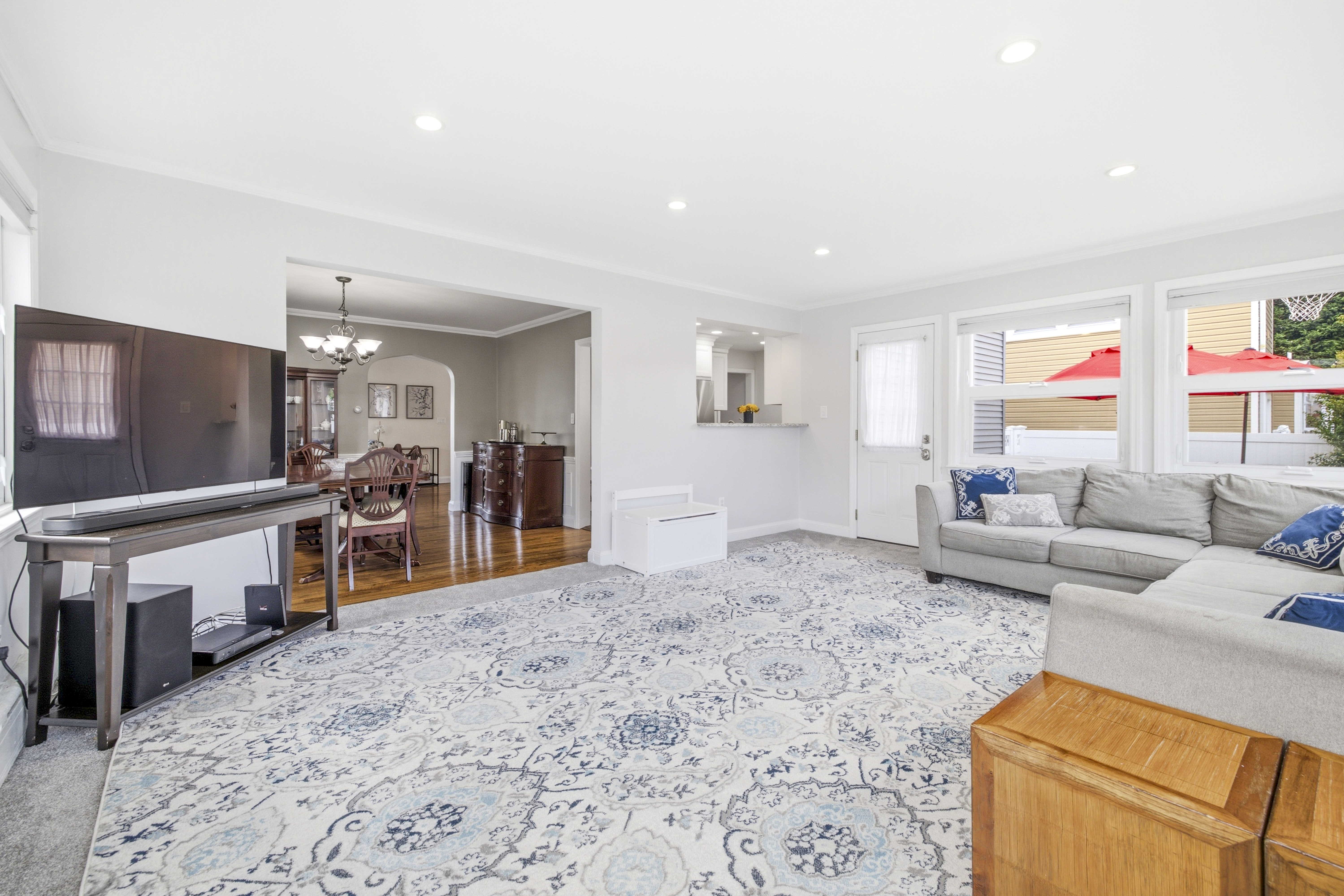  41 Hart Street, Lynbrook, NY 11563 - 物件實景
