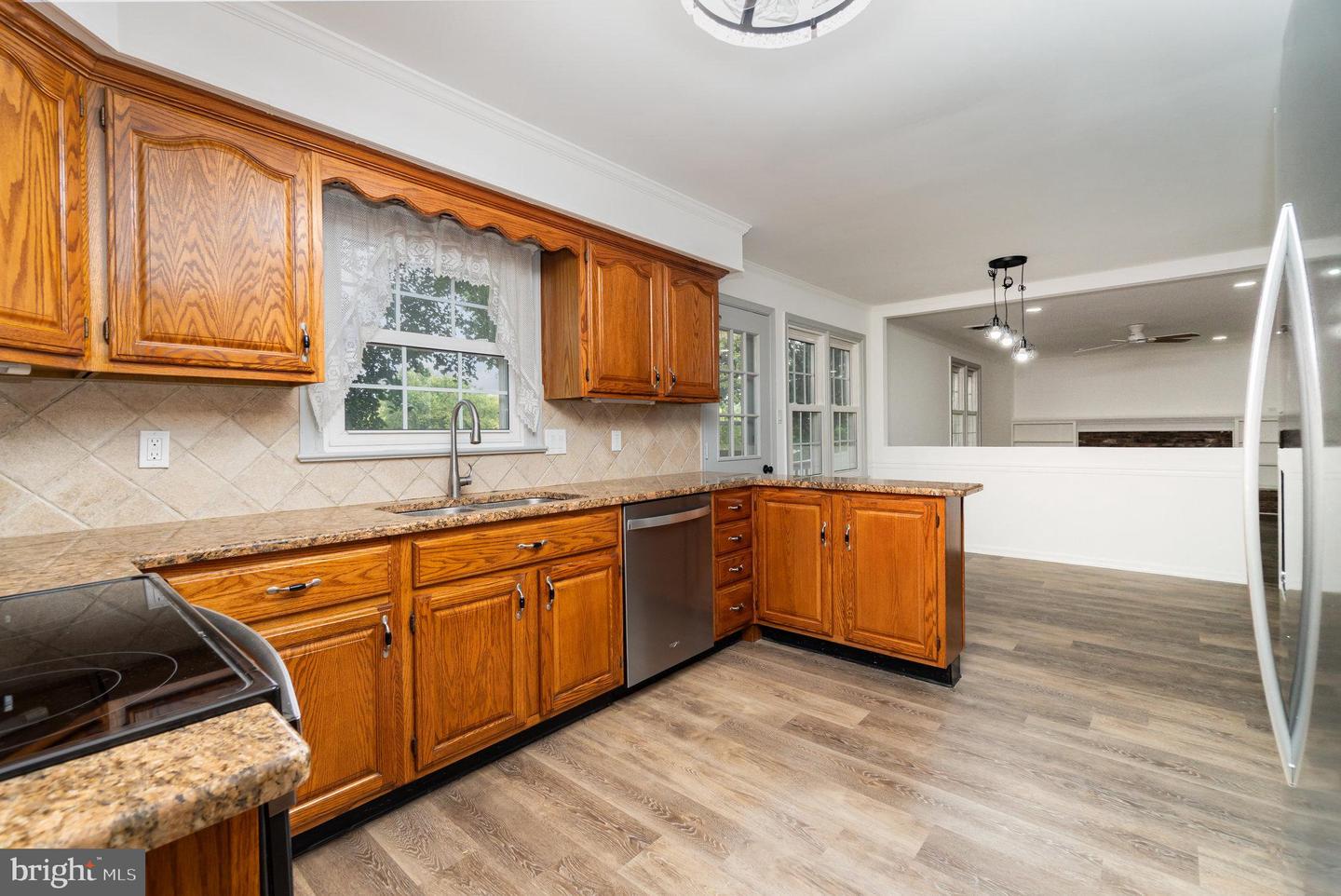 Mechanicsburg, Pennsylvania, 17050, United States, 4 Bedrooms Bedrooms, ,3 BathroomsBathrooms,Residential,For Sale,1948307