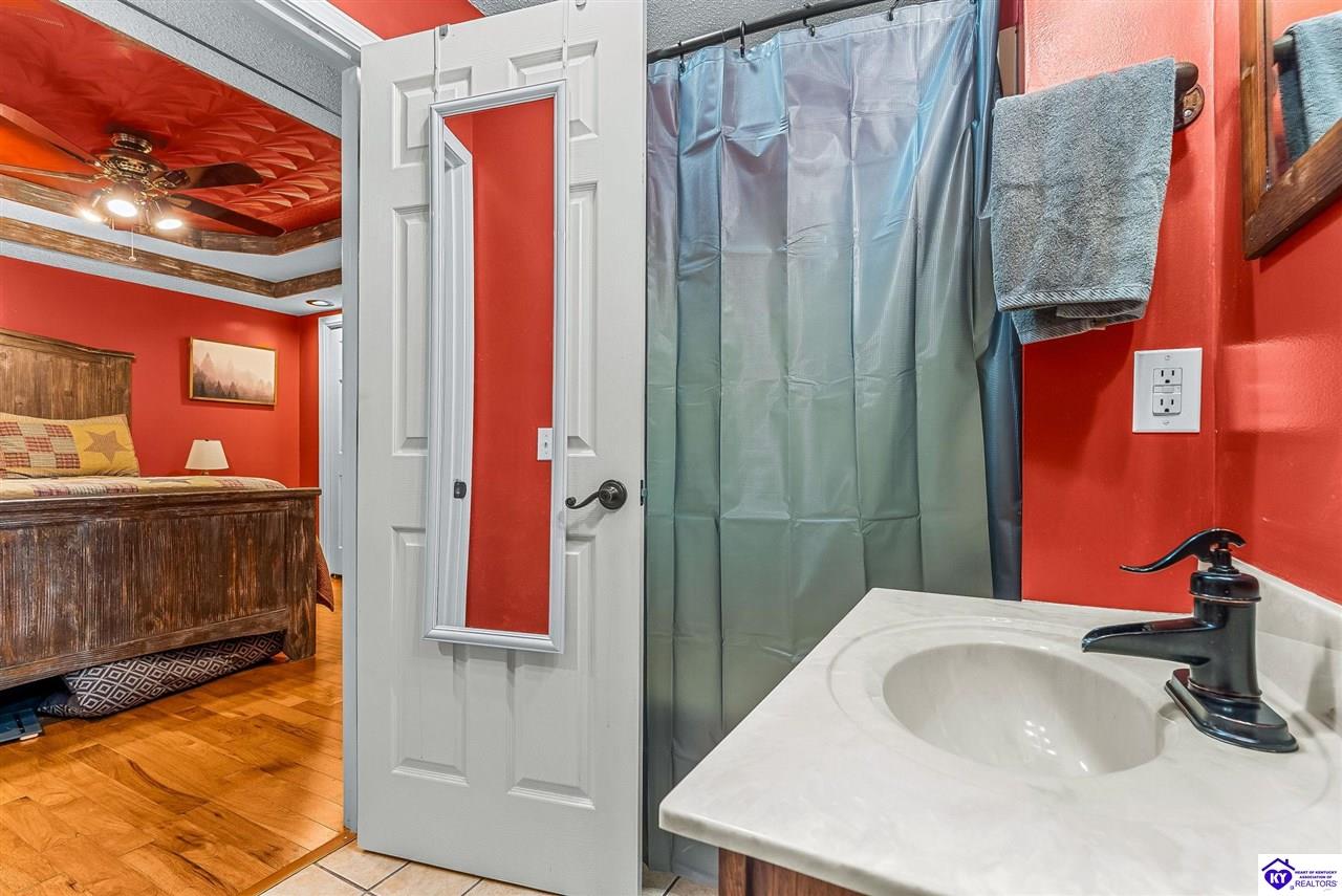 Boston, Kentucky, 40107, United States, 3 Bedrooms Bedrooms, ,2 BathroomsBathrooms,Residential,For Sale,1989624