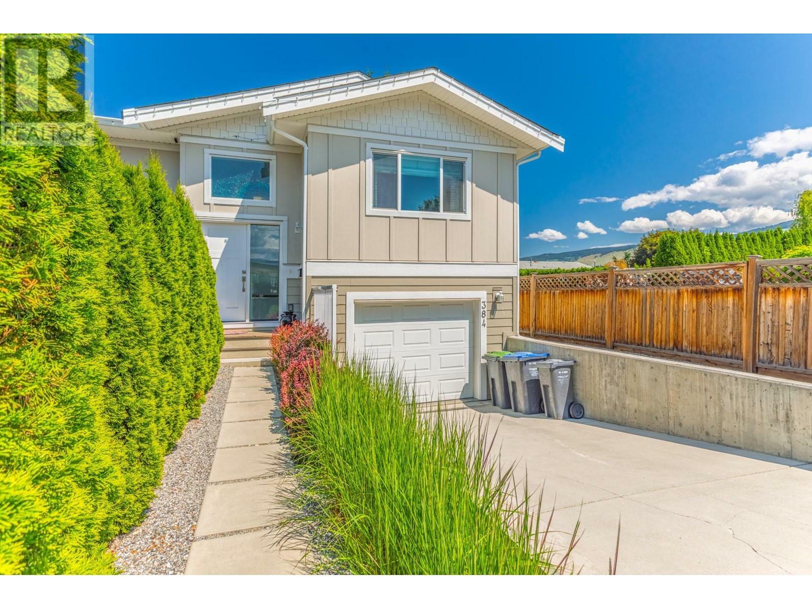 KELOWNA, British Columbia, V1X 2H2, CA, 3 Bedrooms Bedrooms, ,3 BathroomsBathrooms,Residential,For Sale,1839234