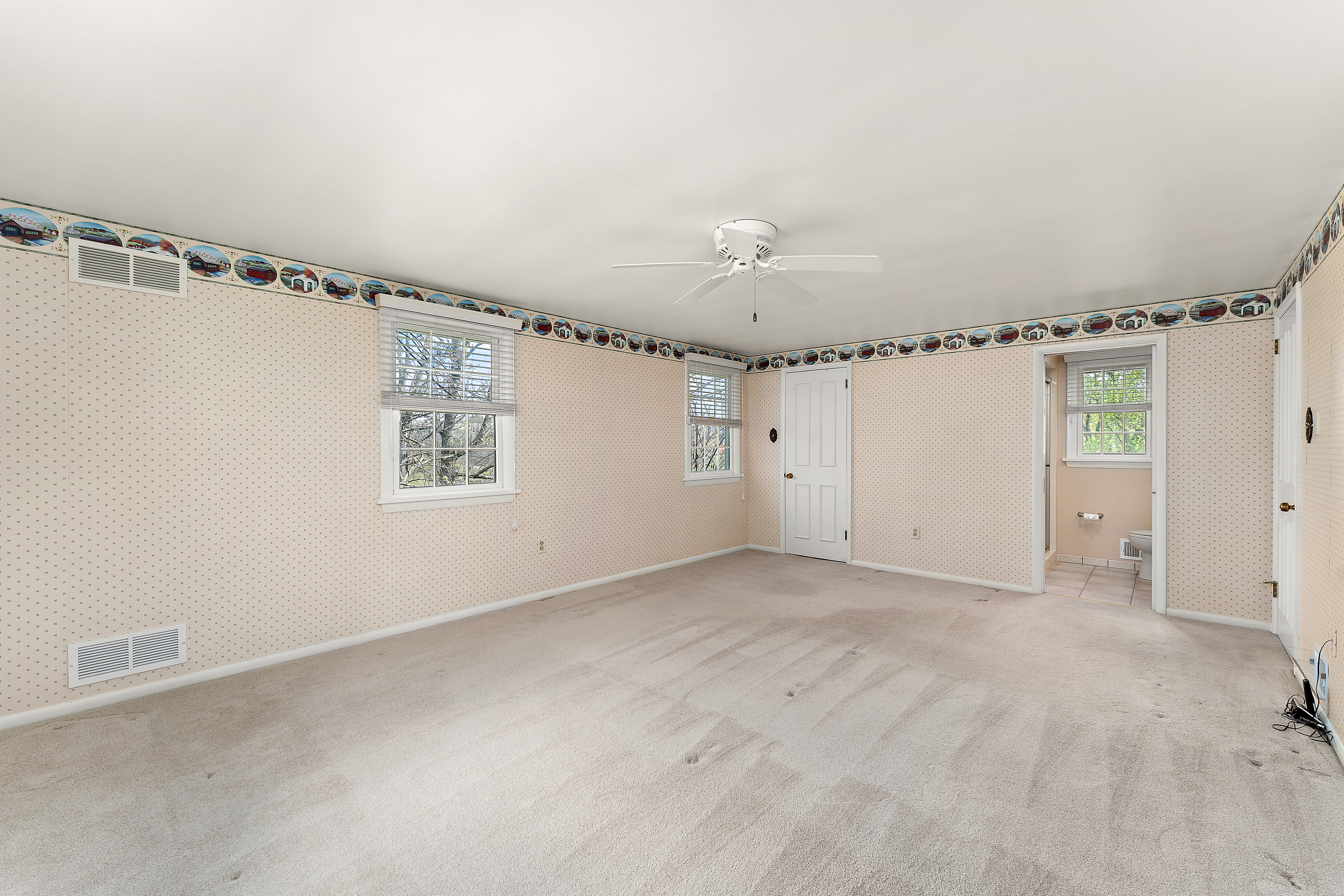  8290 Bramble Lane, Pittsburgh, PA 15237 - 物件實景