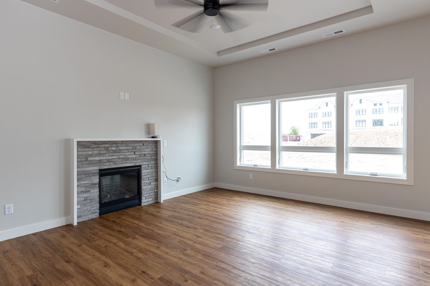 Kimberly, Wisconsin, 54136, United States, 4 Bedrooms Bedrooms, ,3 BathroomsBathrooms,Residential,For Sale,1851194