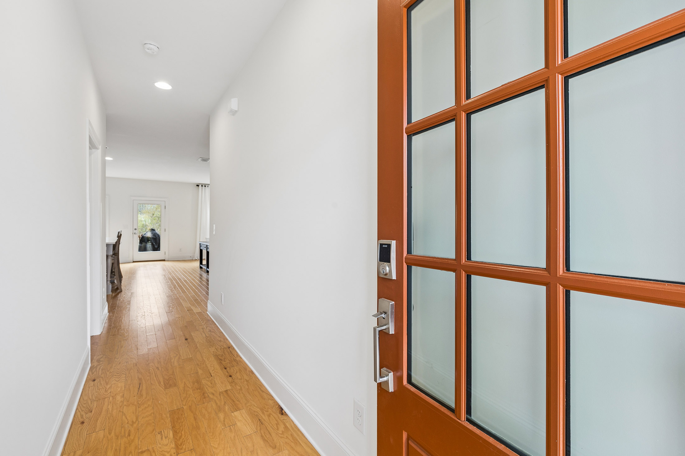  Freshly Updated and Move-in Ready Home in a Prime Westside Location - 物件實景