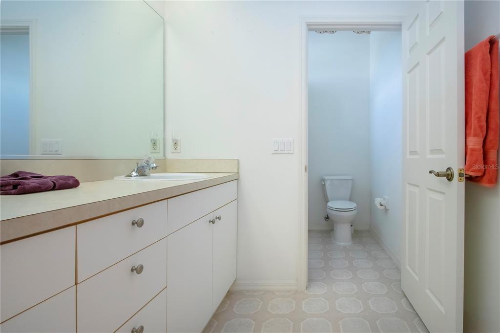 Ellenton, Florida, 34222, United States, 4 Bedrooms Bedrooms, ,3 BathroomsBathrooms,Residential,For Sale,1988008