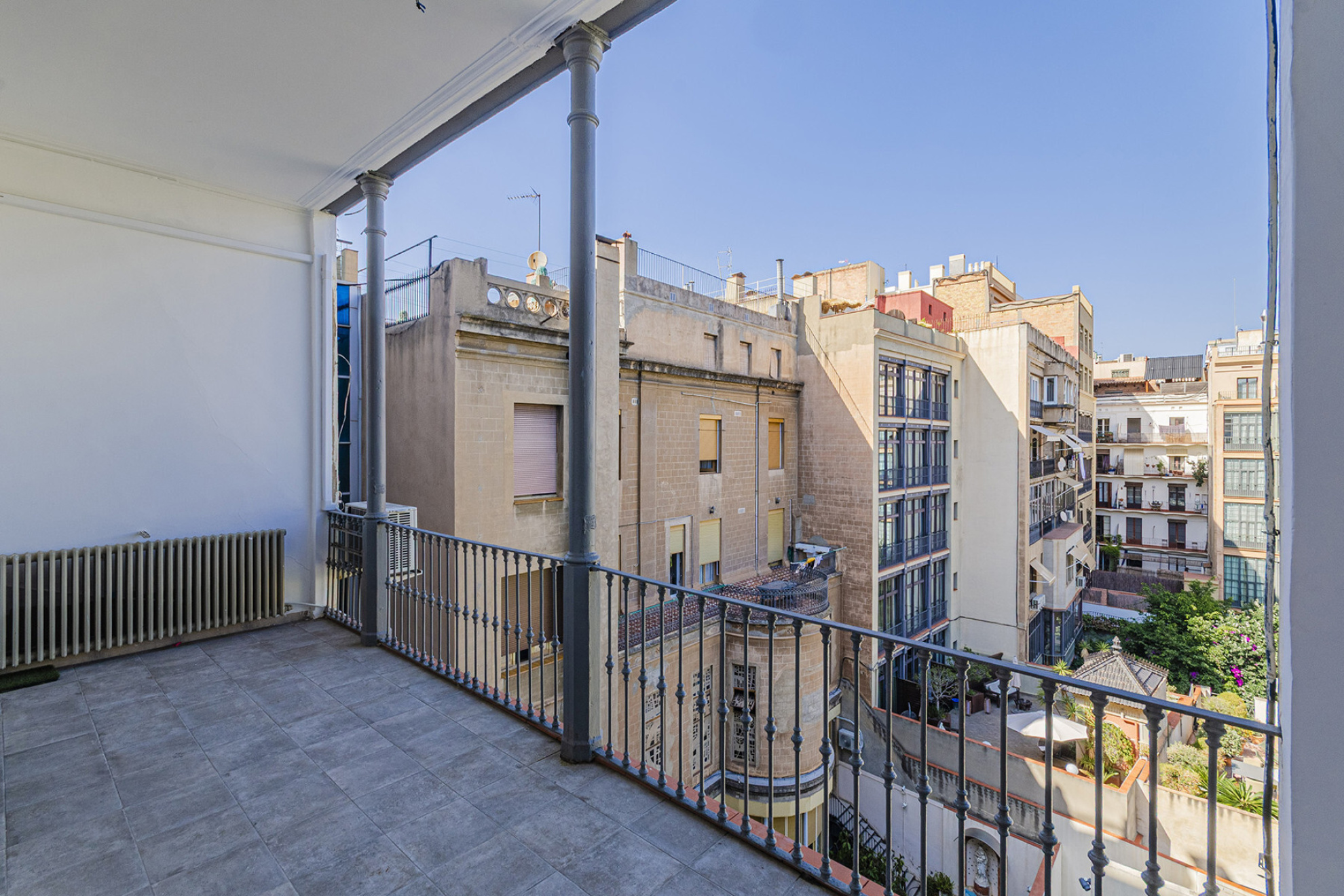  High floor with historical elements in Paseo de Gracia - 物件實景