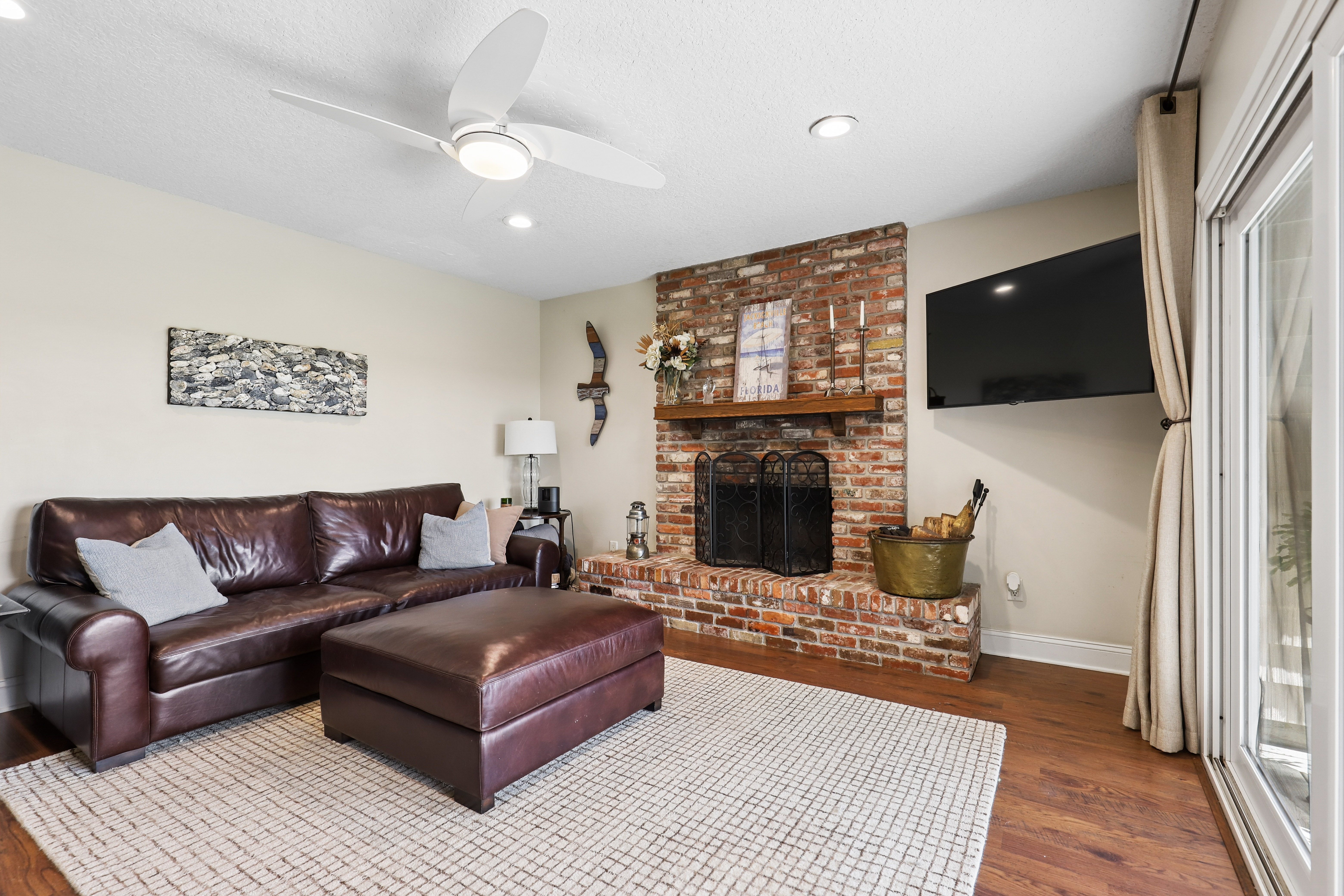  3831 Luth Drive E, Jacksonville, FL, 32250 - 物件實景