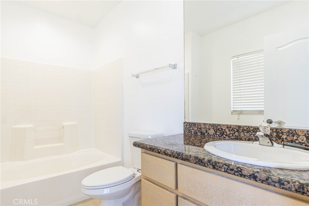 Apple Valley, California, 92307, United States, 6 Bedrooms Bedrooms, ,7 BathroomsBathrooms,Residential,For Sale,2022509