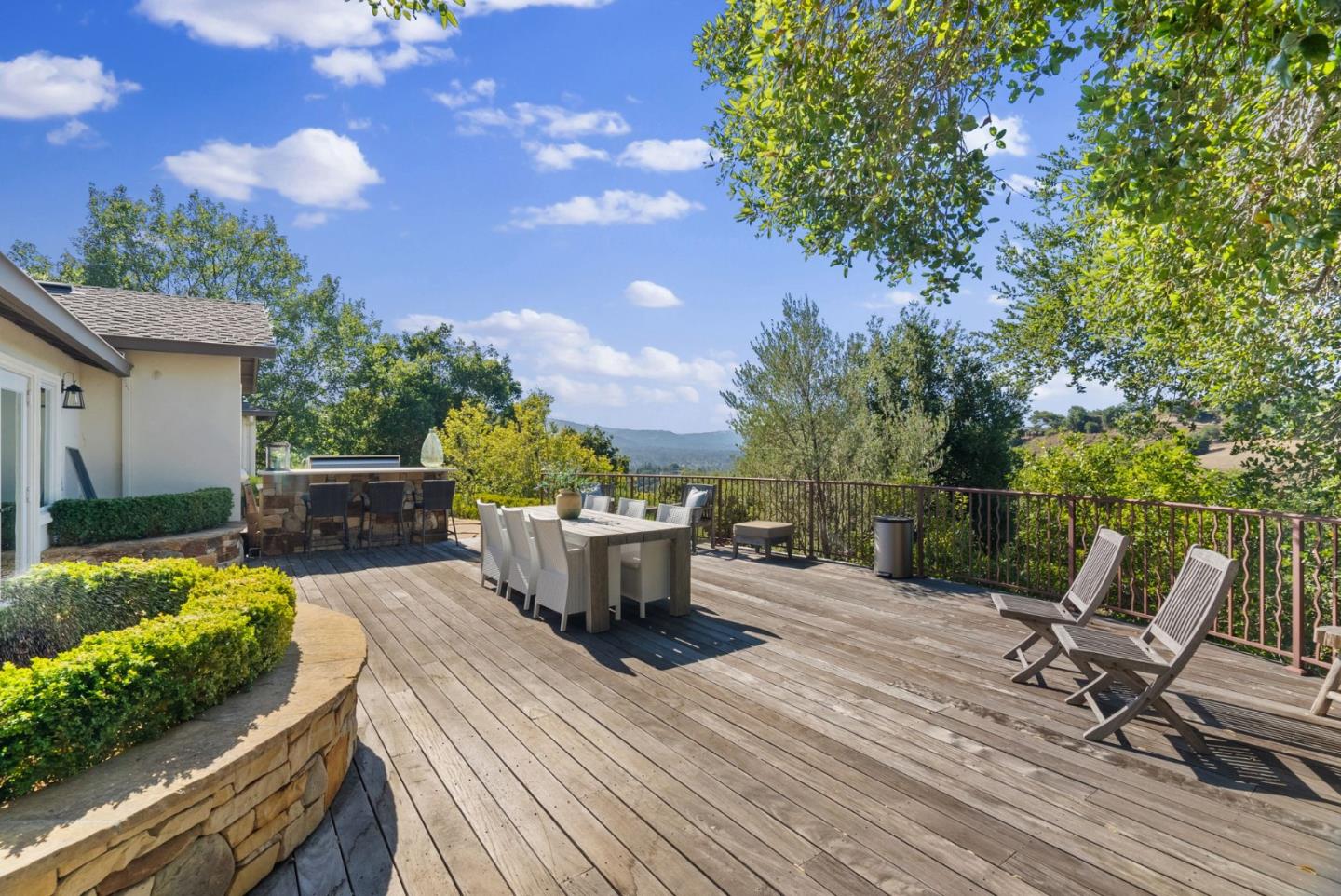 Los Gatos, California, 95032, United States, 4 Bedrooms Bedrooms, ,4 BathroomsBathrooms,Residential,For Sale,1918329