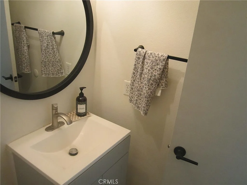 Perris, California, 92571, United States, 3 Bedrooms Bedrooms, ,2 BathroomsBathrooms,Residential,For Sale,1980485