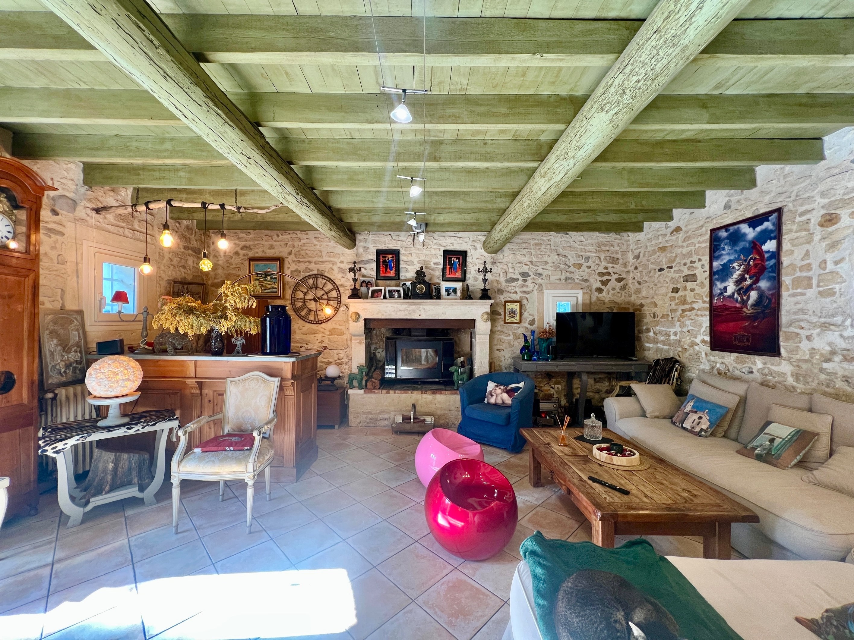  Beautiful stone farmhouse with 17th century chapel - 物件實景