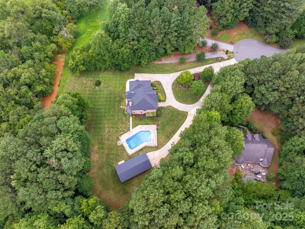 Stanley, North Carolina, 28164, United States, 6 Bedrooms Bedrooms, ,4 BathroomsBathrooms,Residential,For Sale,1976979