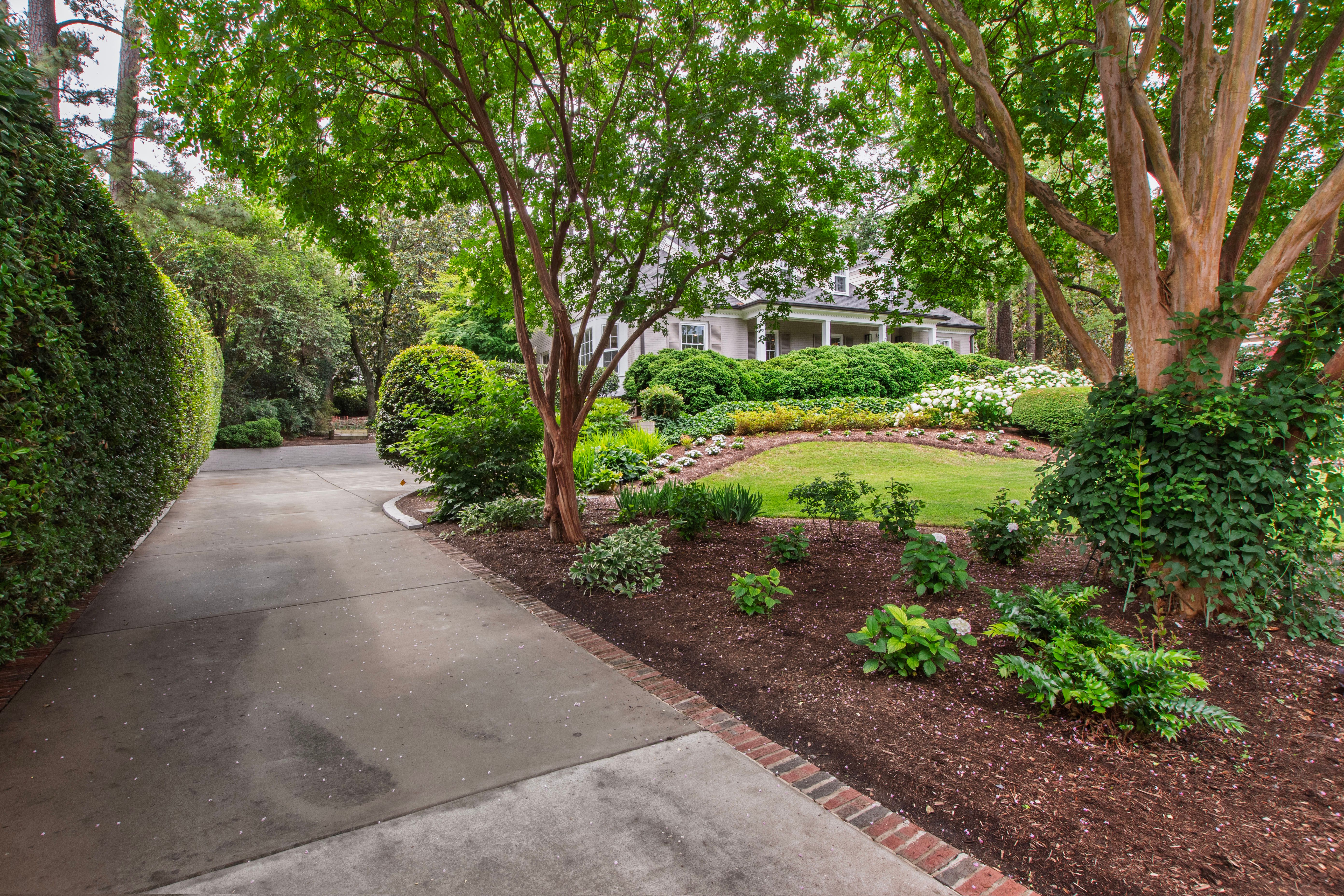  2507 Sanderson Drive, Raleigh, NC 27608 - 物件實景
