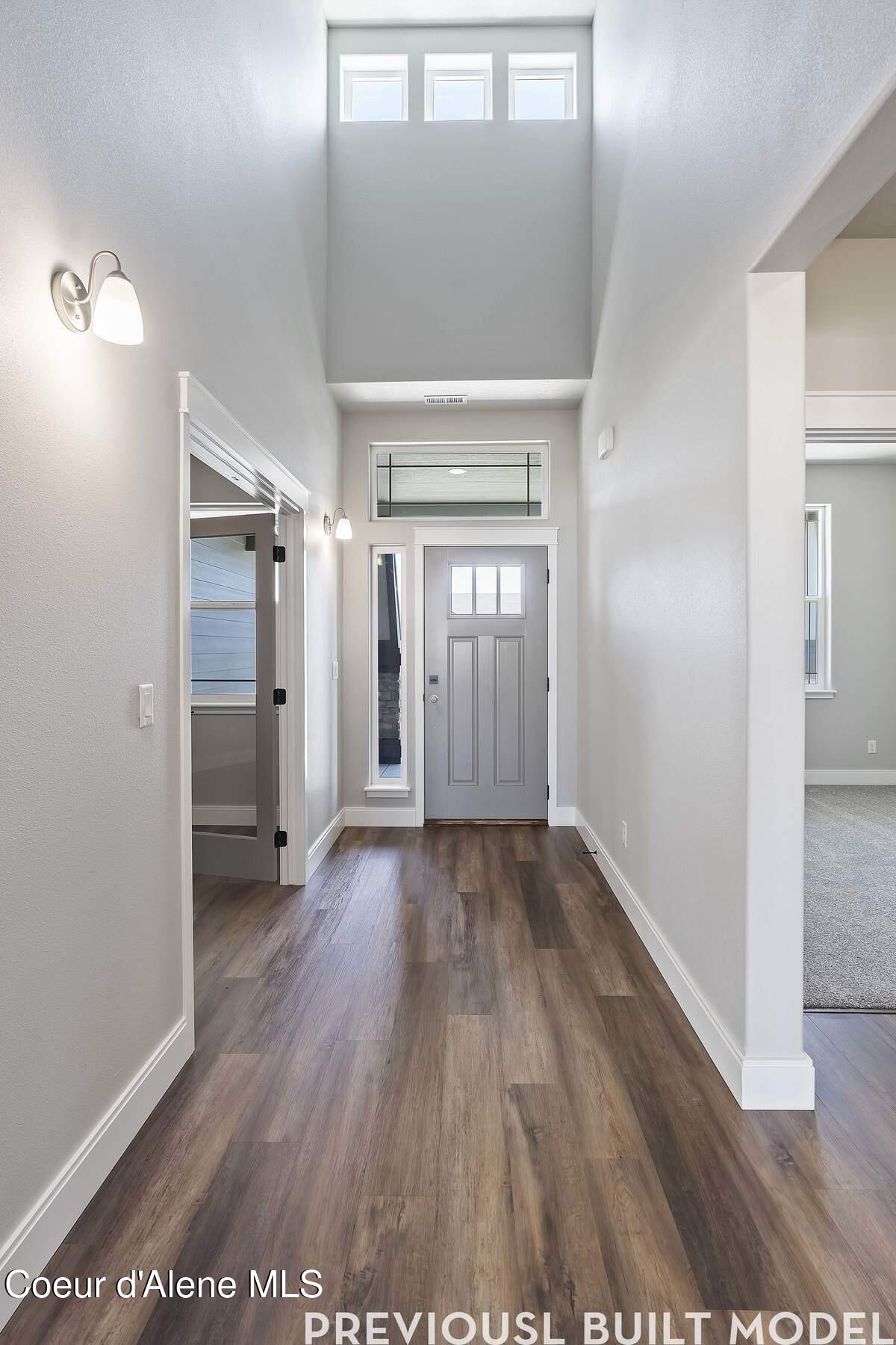 Rathdrum, Idaho, 83858, United States, 3 Bedrooms Bedrooms, ,Residential,For Sale,1998950